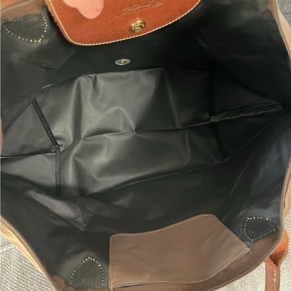 Longchamp Tote - Picture 6 of 7